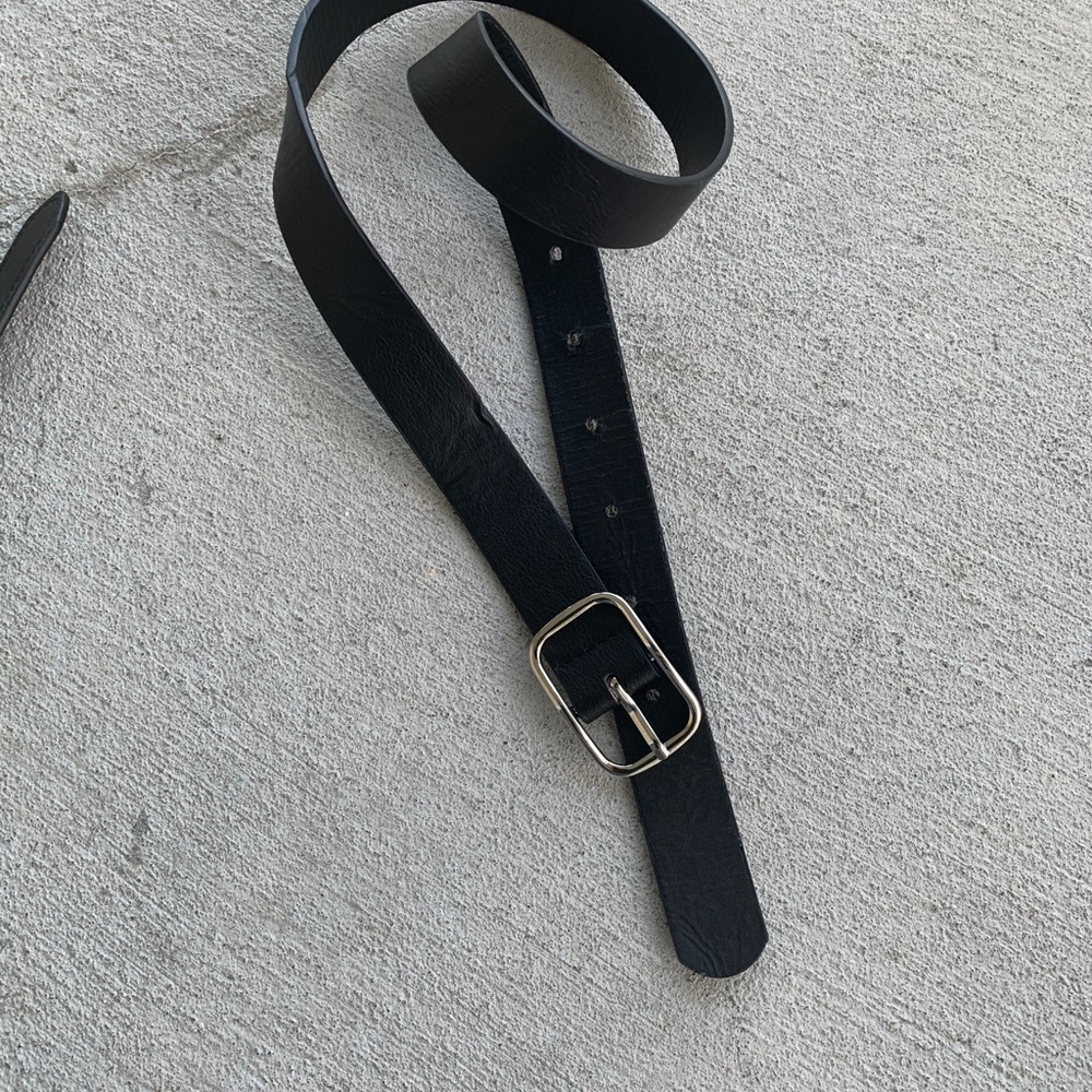 Brandy Melville Belt